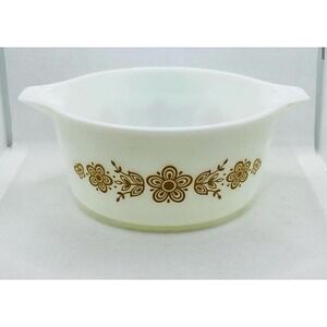 Vintage Pyrex Butterfly Gold 1.5‎ Quart Casserole Dish  #474-B EUC
